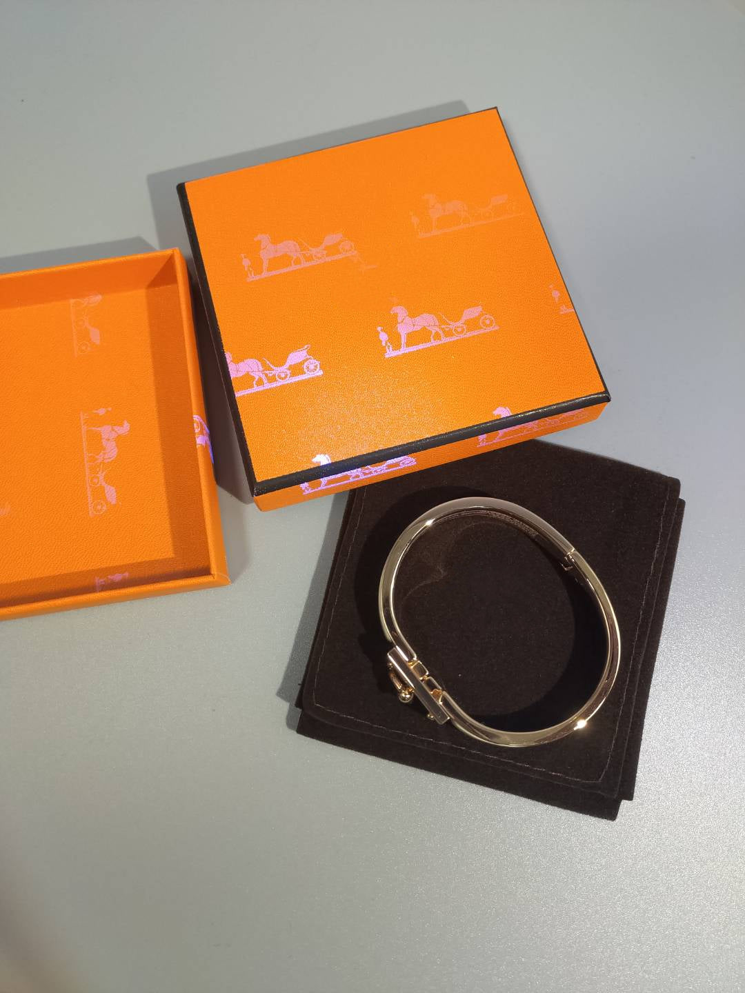 [✨ROSE💎]H ORANGE BRACELET