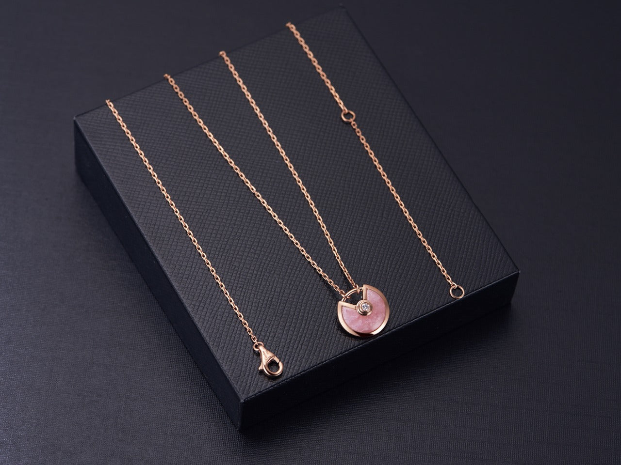 [✨ROSE💎]AMULETTE ROSE GOLD PINK MOP NECKLACE