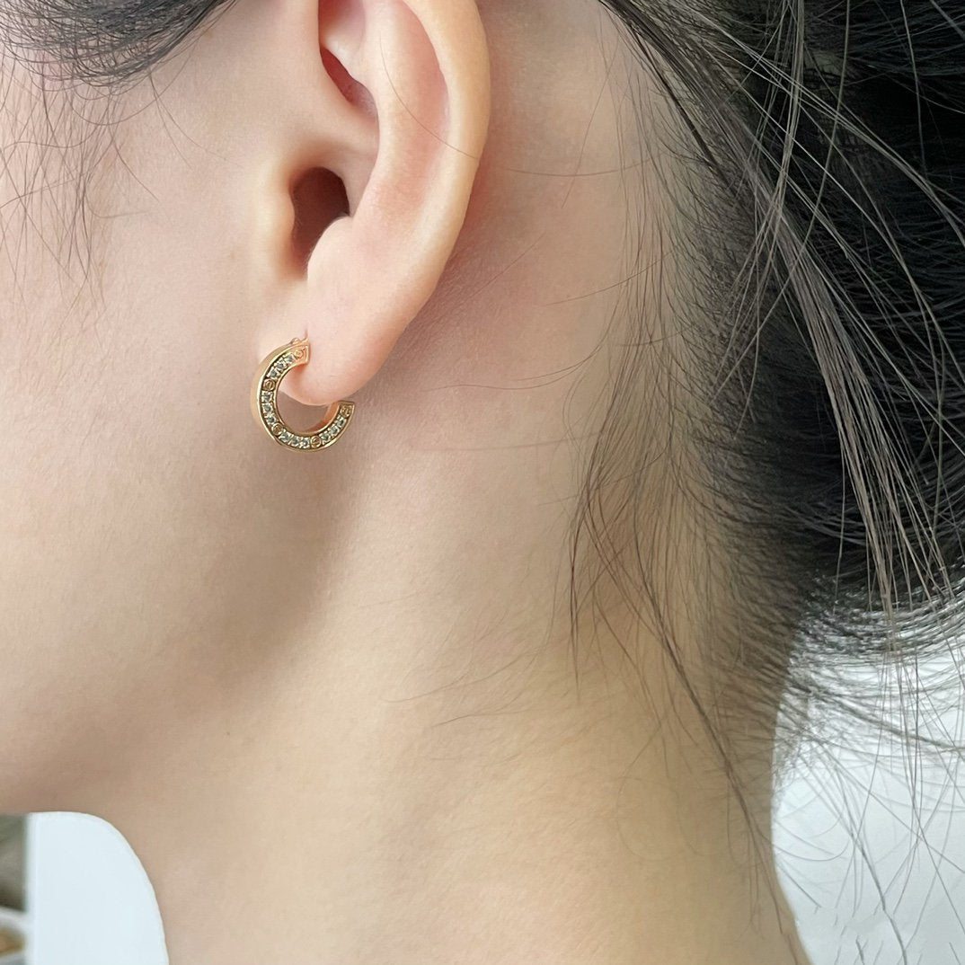 [✨ROSE💎]LOVE DIAMOND EARRINGS