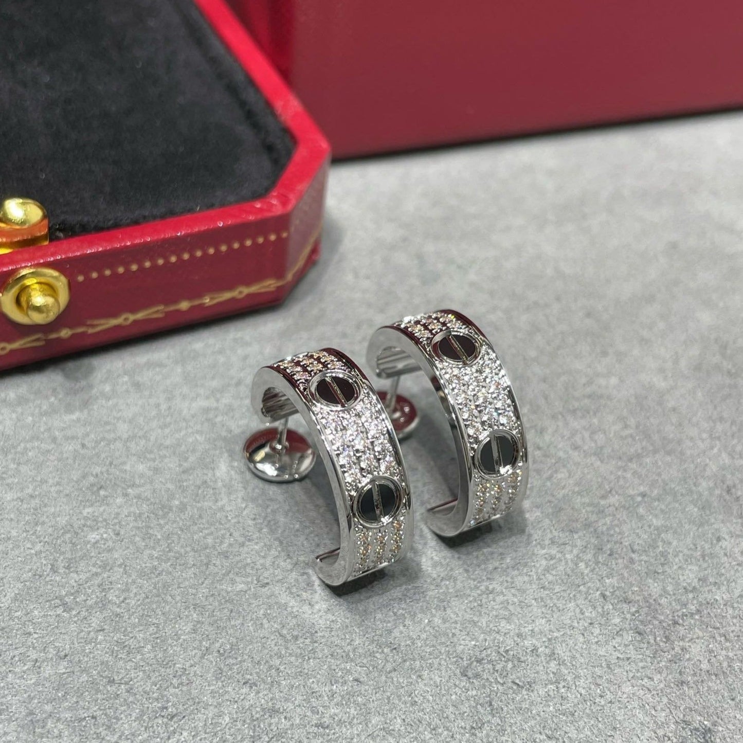 [✨ROSE💎]LOVE CERAMIC DIAMOND PAVED SILVER EARRINGS