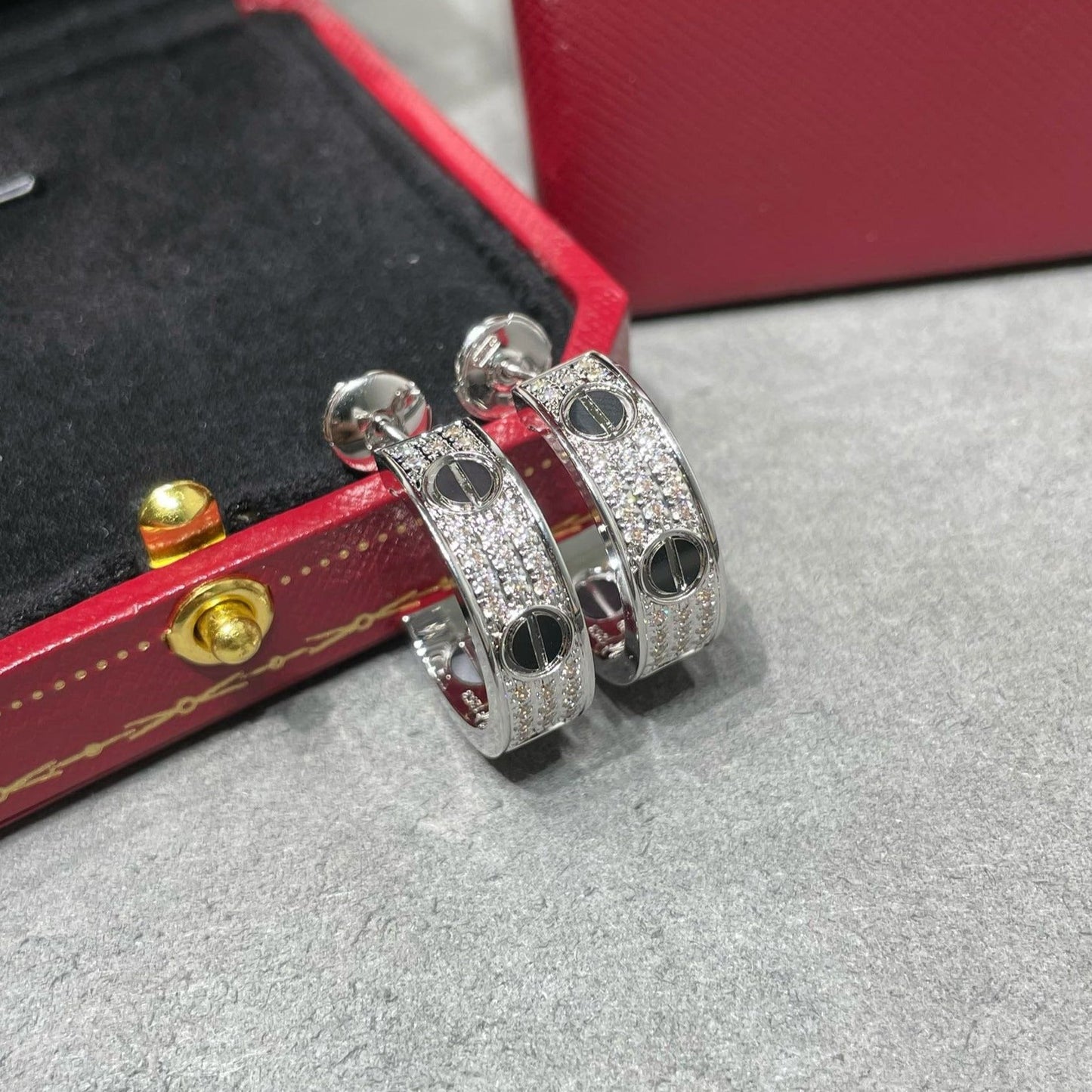 [✨ROSE💎]LOVE CERAMIC DIAMOND PAVED SILVER EARRINGS