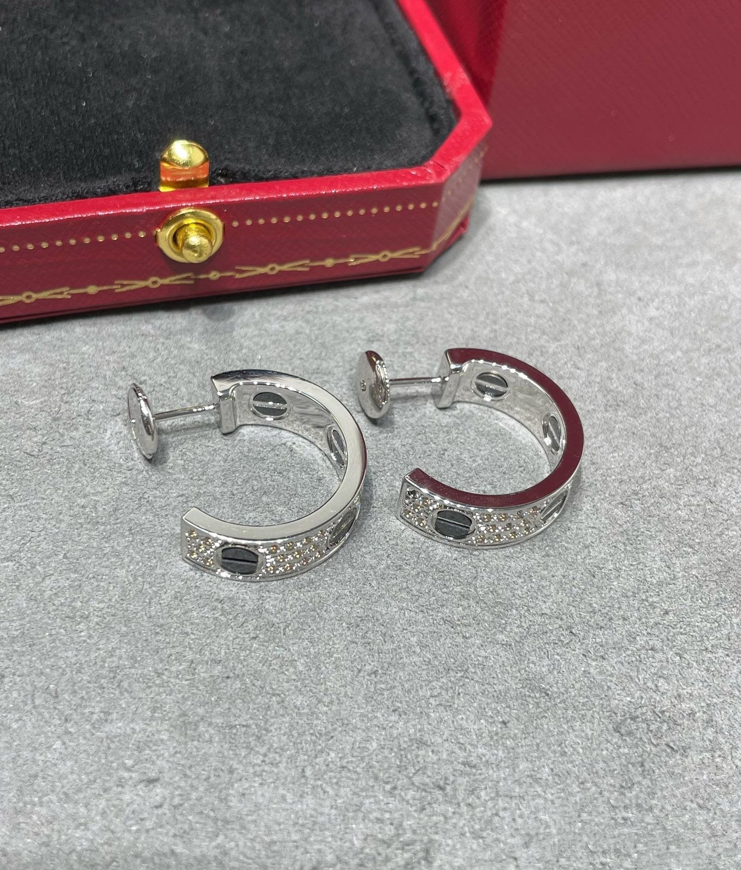 [✨ROSE💎]LOVE CERAMIC DIAMOND PAVED SILVER EARRINGS