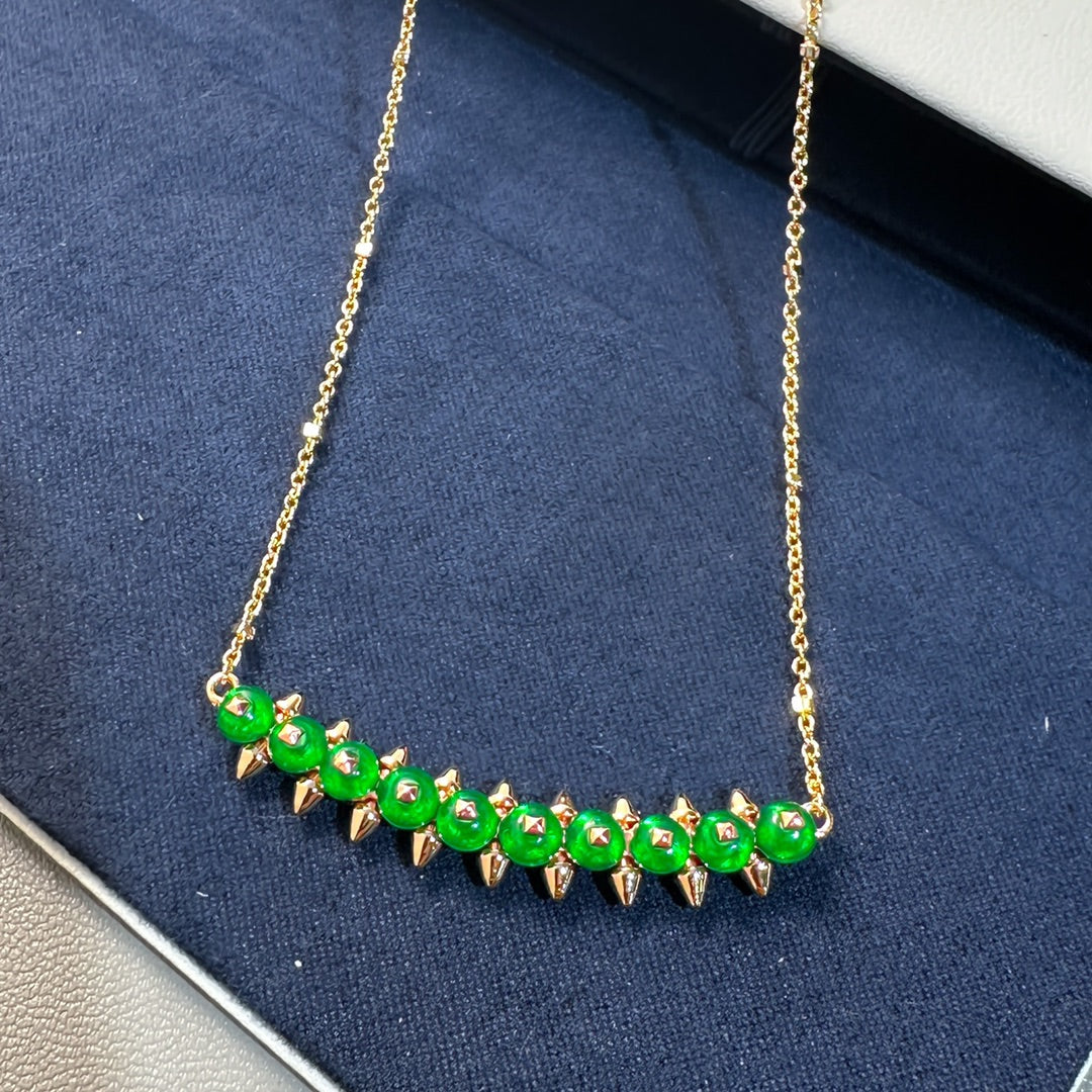 [✨ROSE💎]New Arrival: Green Bead Rivet Necklace