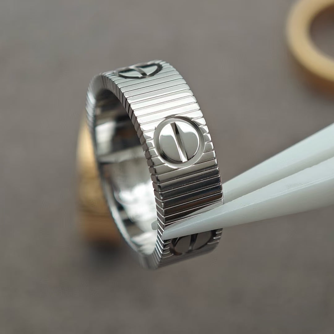 [✨ROSE💎]LOVE 6.5MM RING