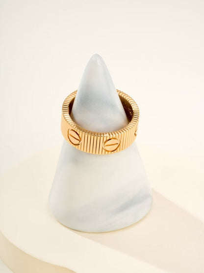 [✨ROSE💎]LOVE 6.5MM RING