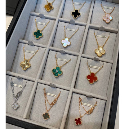 [✨ROSE💎]CLOVER 15MM BLUE CHALCEDONY NECKLACE SILVER