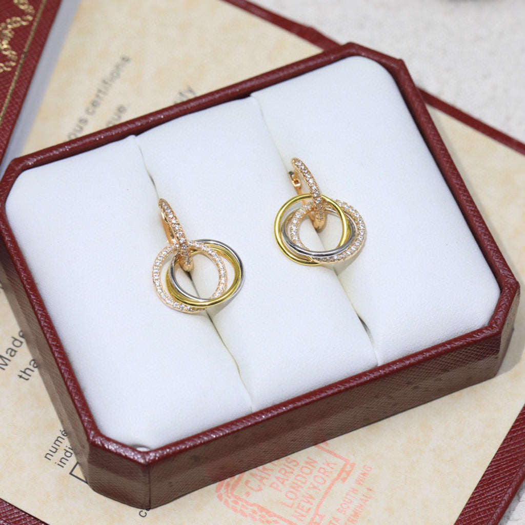 [✨ROSE💎]TRINITY HALF DIAMOND  EARRINGS