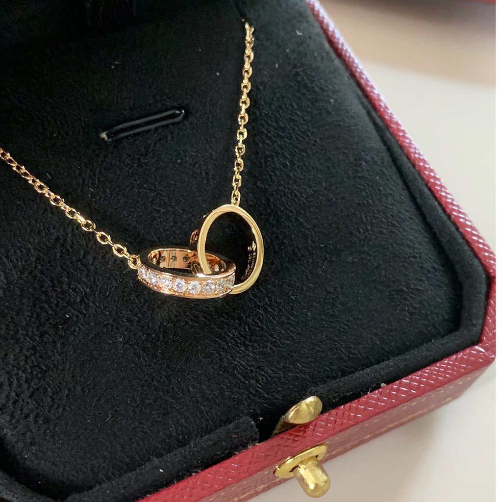[✨ROSE💎]LOVE DOUBLE RING HALF DIAMOND NECKLACE