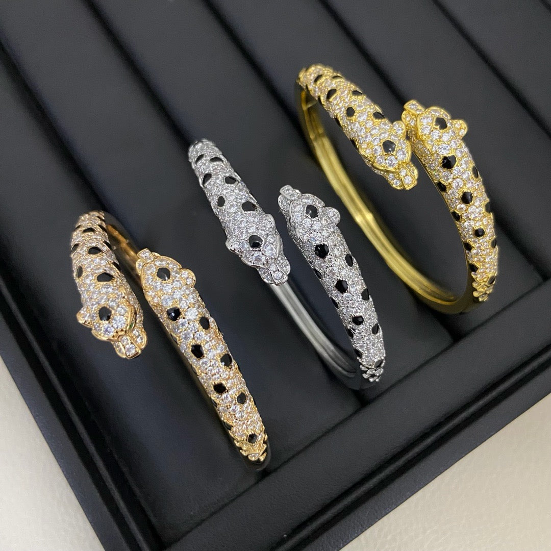 [✨ROSE💎]PANTHERE DOUBLE HEADED HALF DIAMOND OPEN BRACELET