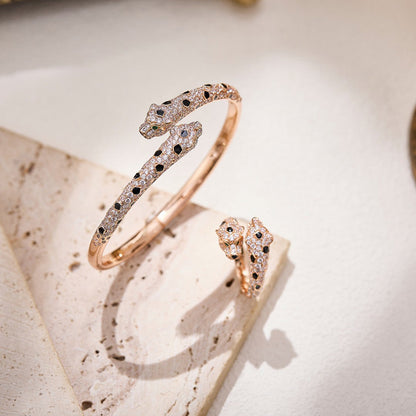 [✨ROSE💎]PANTHERE DOUBLE HEADED FULL DIAMOND  RING