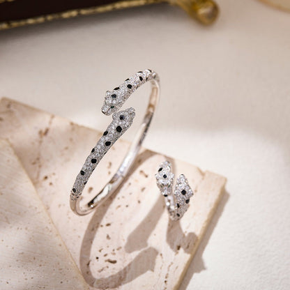 [✨ROSE💎]PANTHERE DOUBLE HEADED FULL DIAMOND  RING
