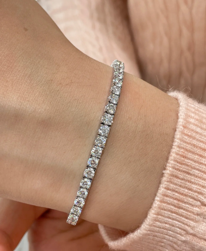 [✨ROSE💎]  CLASSIC BASEBALL BRACELAT, 52 DIAMOND