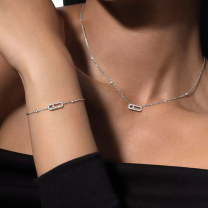 [✨ROSE💎]Move Uno Necklace
